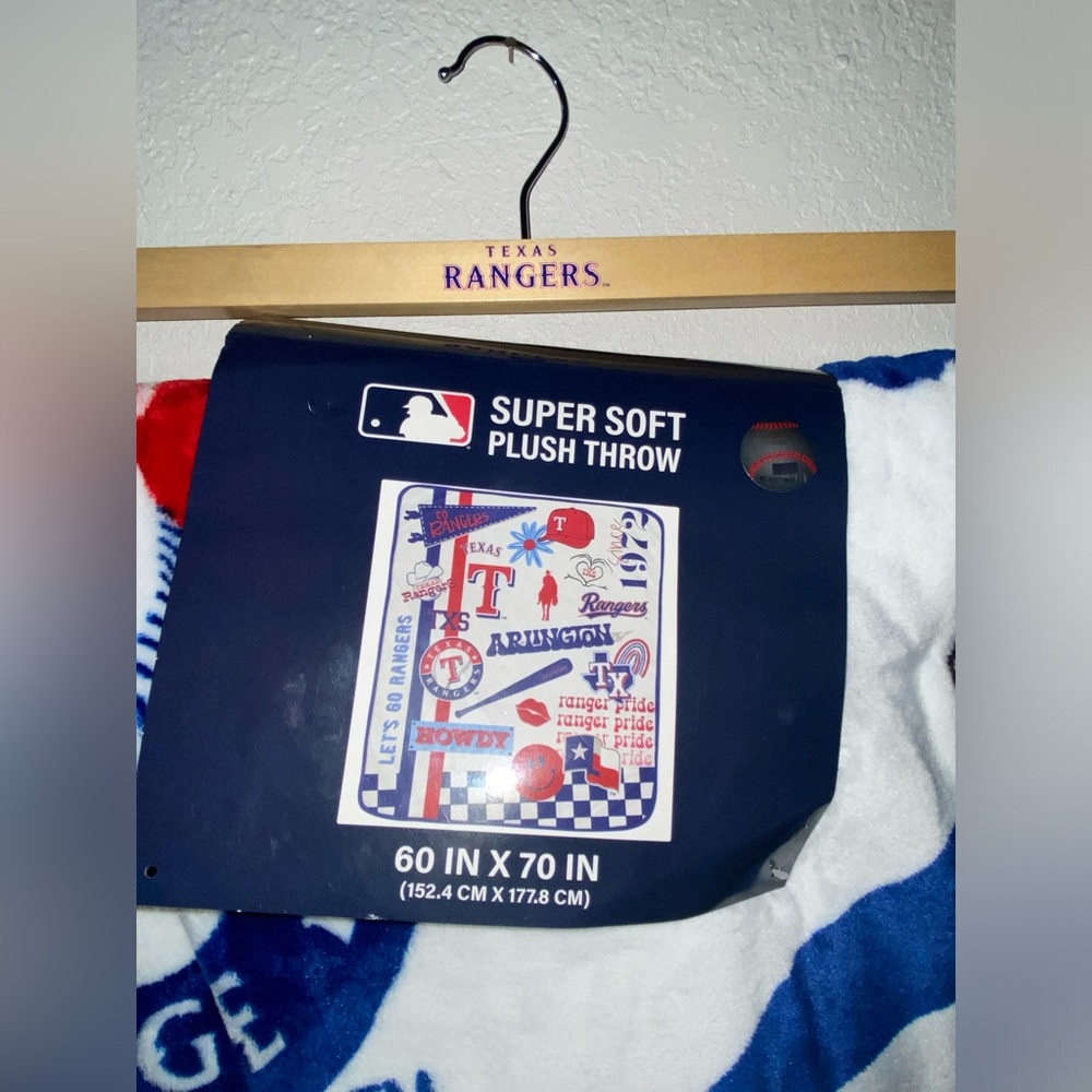 Super sofa plush throw
